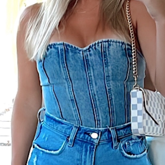 Pretty Little Thing Acid Blue Wash Seam Detail Denim Corset Top - Picture 5 of 5
